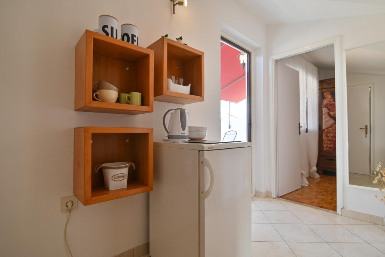 Guesthouse Kate Τρογκίρ Εξωτερικό φωτογραφία