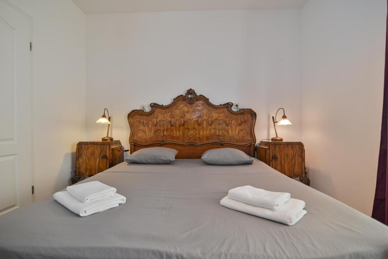 Guesthouse Kate Τρογκίρ Εξωτερικό φωτογραφία
