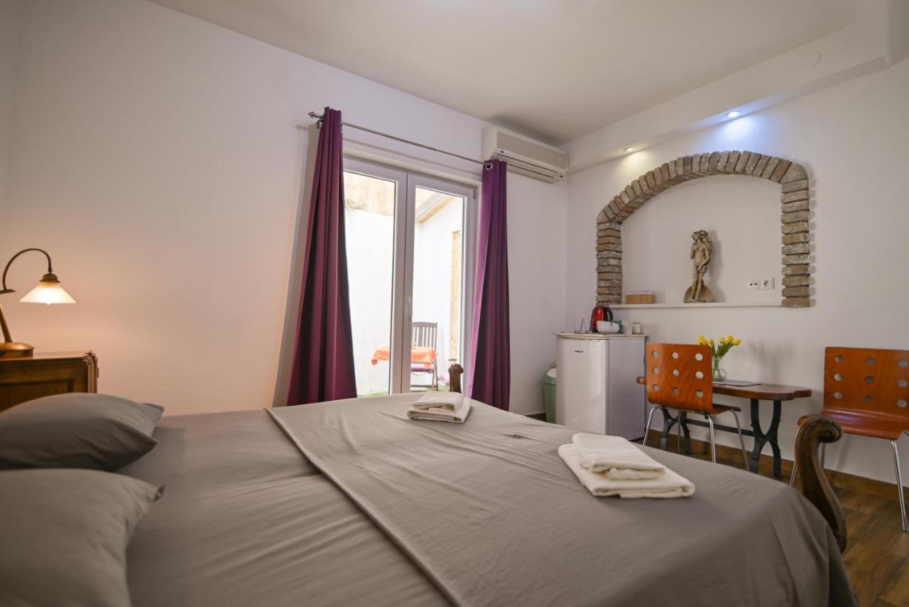Guesthouse Kate Τρογκίρ Εξωτερικό φωτογραφία