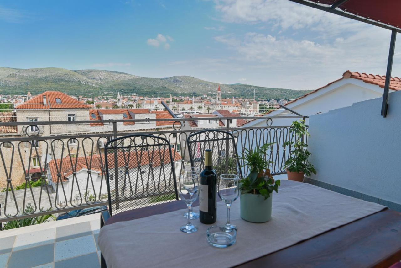 Guesthouse Kate Τρογκίρ Εξωτερικό φωτογραφία