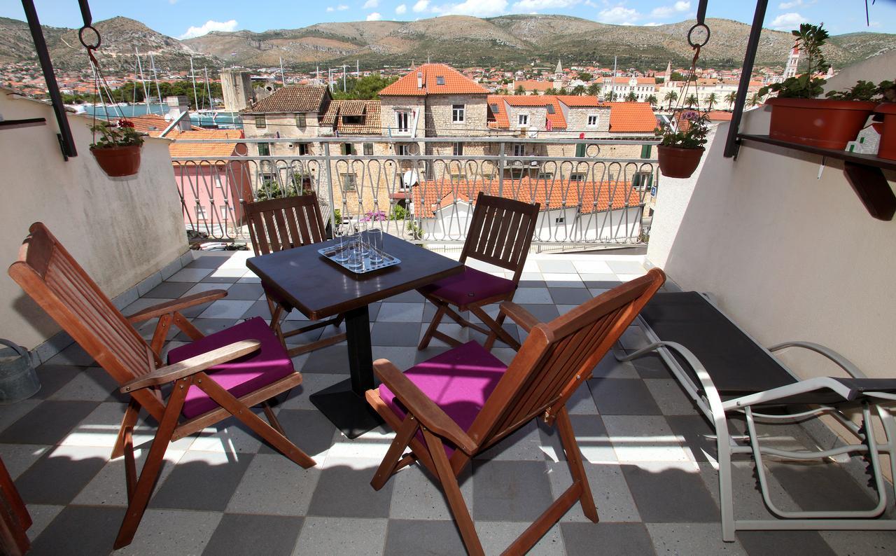 Guesthouse Kate Τρογκίρ Εξωτερικό φωτογραφία