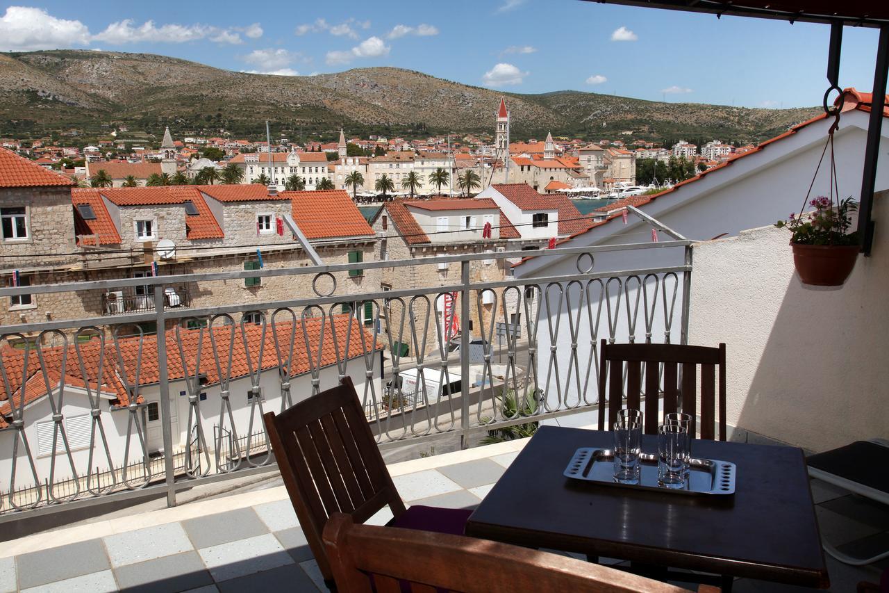 Guesthouse Kate Τρογκίρ Εξωτερικό φωτογραφία